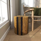 Olivia & May Table d'appoint linéaire faite main en feuille de bananier : aucun assemblage requis, usage intérieur, matériau bois