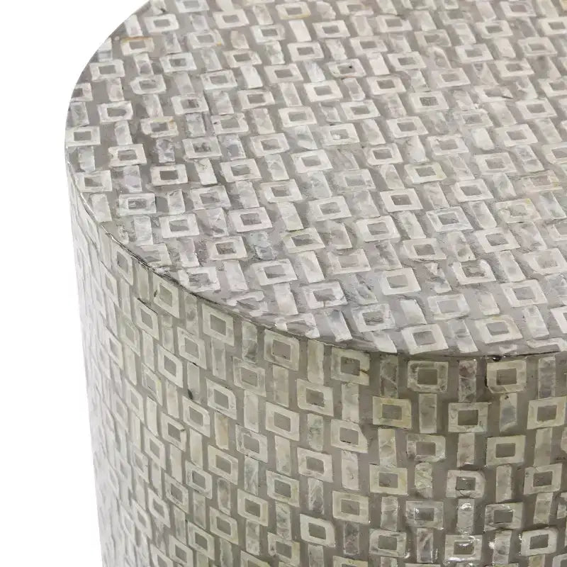 Table d'appoint contemporaine en nacre grise - Olivia & May