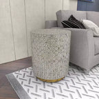 Table d'appoint contemporaine en nacre grise - Olivia & May