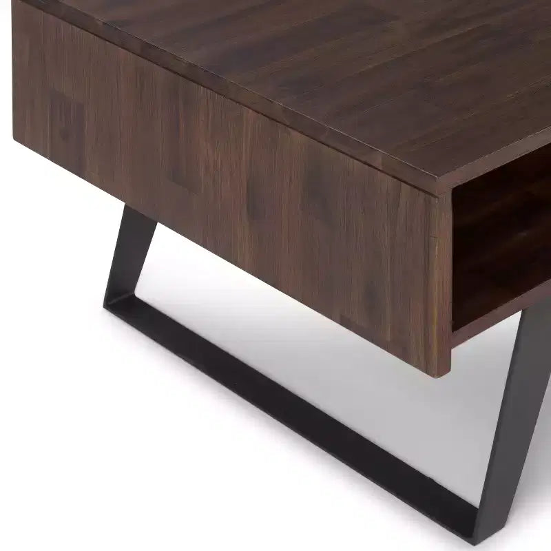 Table basse Mitchell : Industrielle urbaine, métal et bois massif, tiroir de rangement - WyndenHall