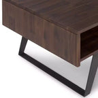 Table basse Mitchell : Industrielle urbaine, métal et bois massif, tiroir de rangement - WyndenHall