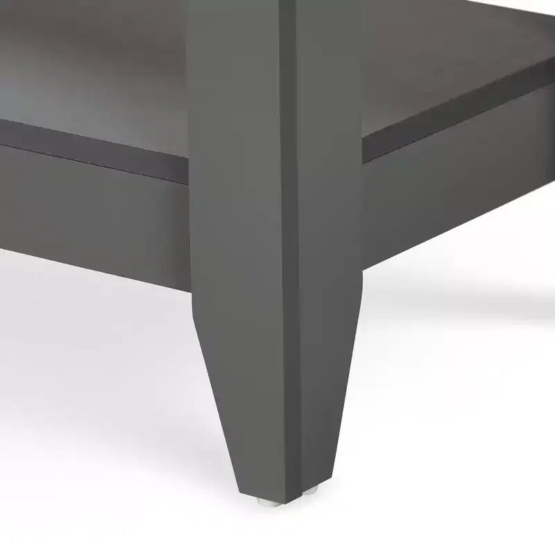 Table basse Elada Wood : tablette inférieure de rangement, pieds fuselés, salon moderne - Baxton Studio