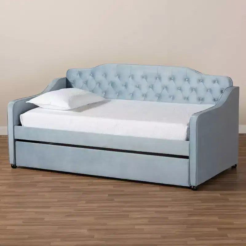 Lit de repos capitonné Twin Freda Velvet avec lit gigogne bleu clair - Baxton Studio : Rembourré, moderne du milieu du siècle, pas besoin de sommier tapissier