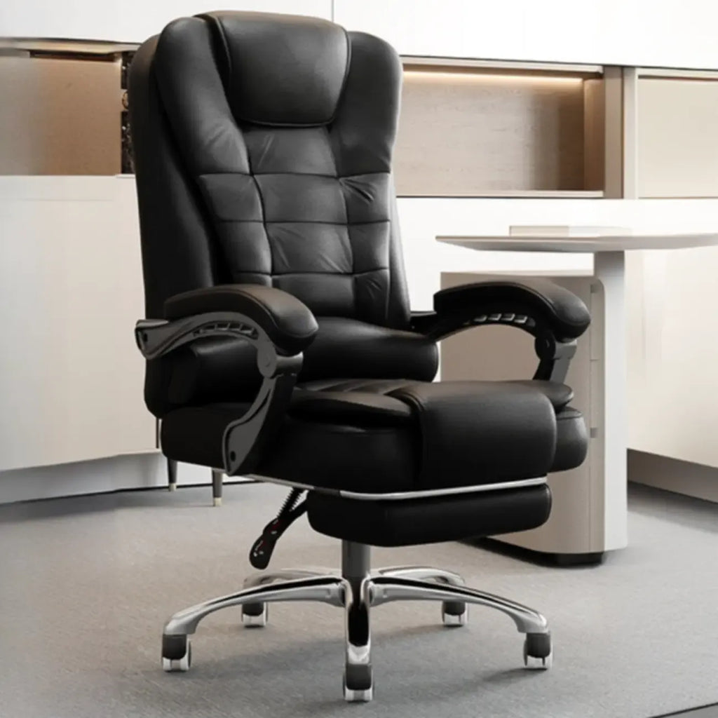 Fauteuil de bureau ergonomique pivotant en cuir noir avec repose-pieds