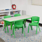 Emma et Oliver Ensemble de table d'activités rectangulaire en plastique réglable en hauteur, 23,625" L x 47,25" P, avec 4 chaises