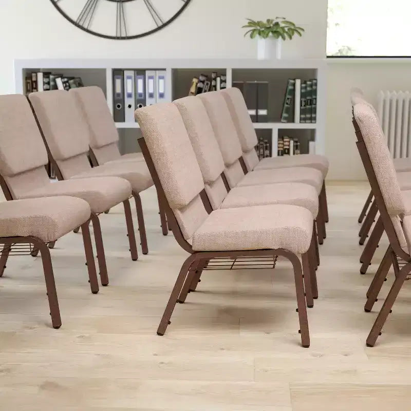 Emma et Oliver 18,5 W Fauteuil d'église/de réception avec porte-gobelet de communion