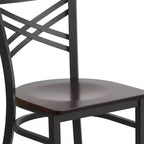 Chaise de salle à manger de restaurant en métal à dossier en X Emma et Oliver Black
