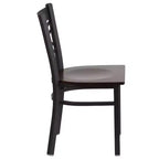 Chaise de salle à manger de restaurant en métal à dossier en X Emma et Oliver Black