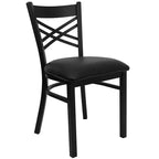Chaise de salle à manger de restaurant en métal à dossier en X Emma et Oliver Black