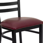 Chaise de salle à manger en métal à dossier échelle Emma et Oliver Black pour restaurant