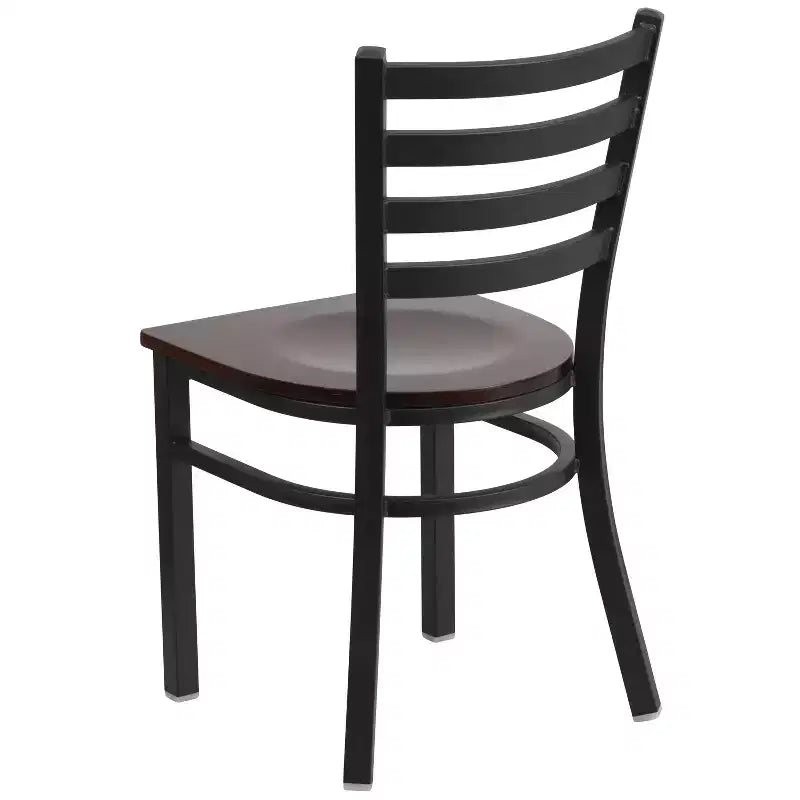 Chaise de salle à manger en métal à dossier échelle Emma et Oliver Black pour restaurant