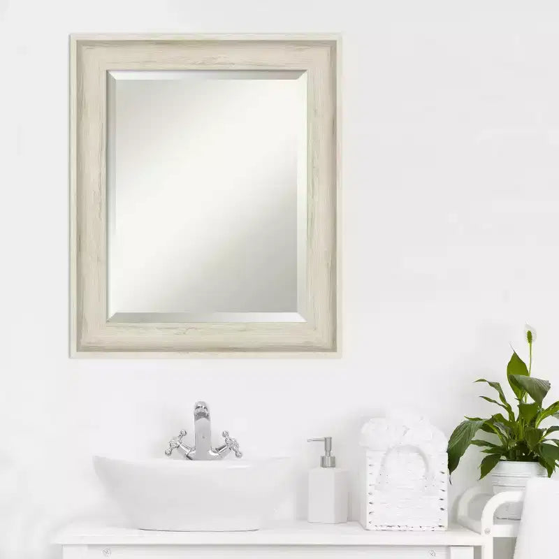 Miroir mural de salle de bain encadré Regal Bouleau Crème - Amanti Art