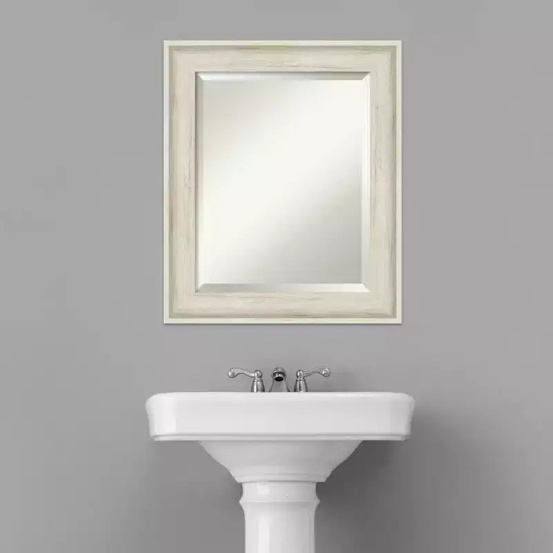 Miroir mural de salle de bain encadré Regal Bouleau Crème - Amanti Art
