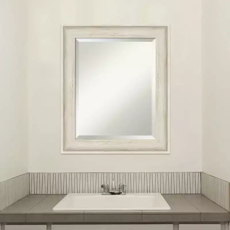 Miroir mural de salle de bain encadré Regal Bouleau Crème - Amanti Art