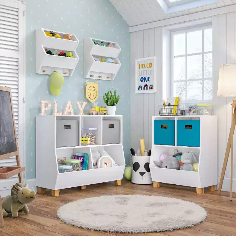 Organisateur de rangement pour jouets RiverRidge Kids' CatchAll Playroom 35 avec 3 casiers et 2 compartiments de rangement blanc avec 2 bacs en tissu