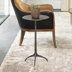 Table d'appoint ronde Uttermost Modern en aluminium moulé nickelé, 35,5 cm de large, pieds trépieds argentés pour salon, chambre, chevet, entrée de maison