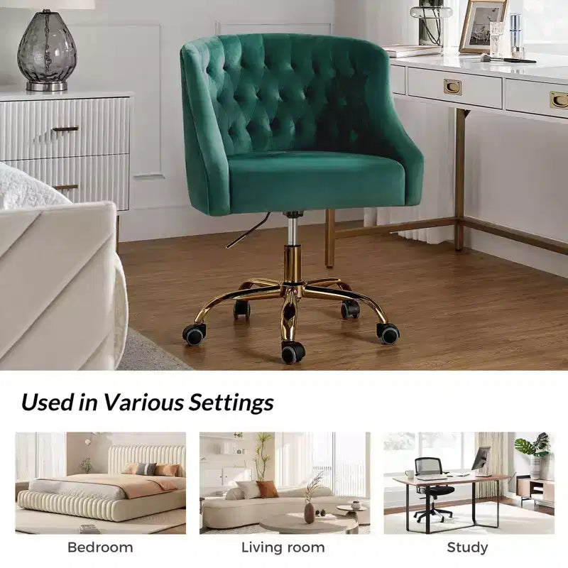 Chaise de bureau pivotante à hauteur réglable en velours Anika avec dossier capitonné et base dorée | Karat Home
