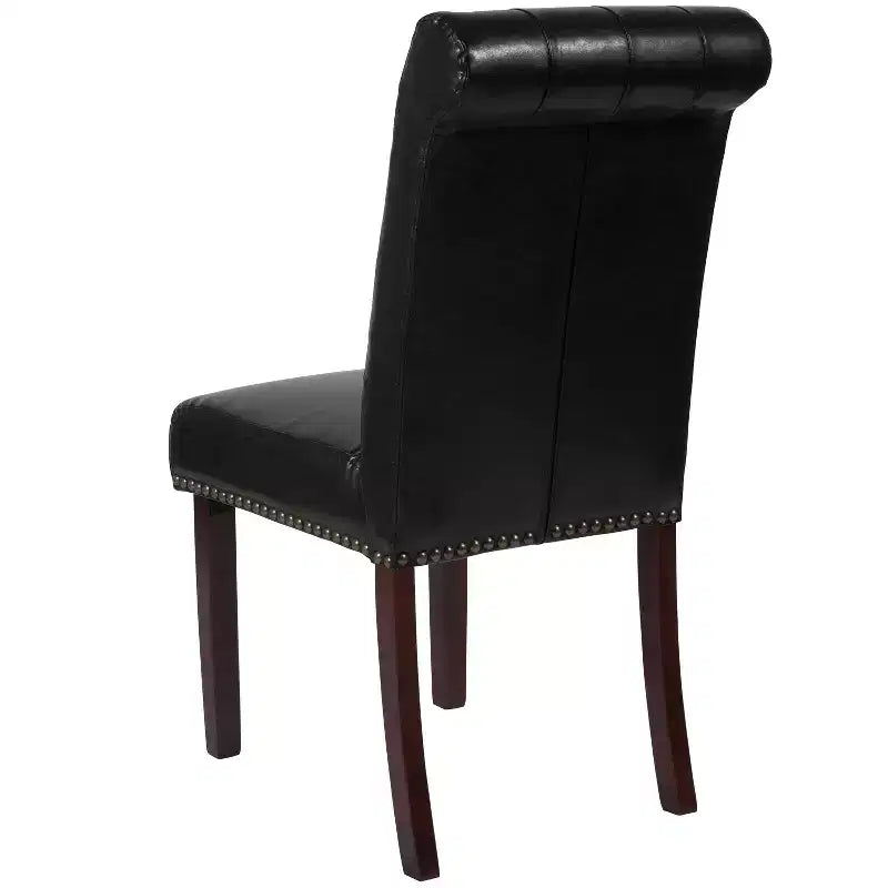 Chaise Parsons rembourrée Merrick Lane avec garniture cloutée