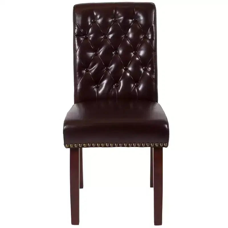 Chaise Parsons rembourrée Merrick Lane avec garniture cloutée