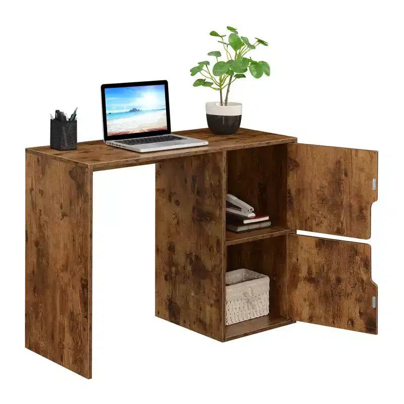 Bureau d'étudiant Designs2Go avec armoires de rangement - Breighton Home