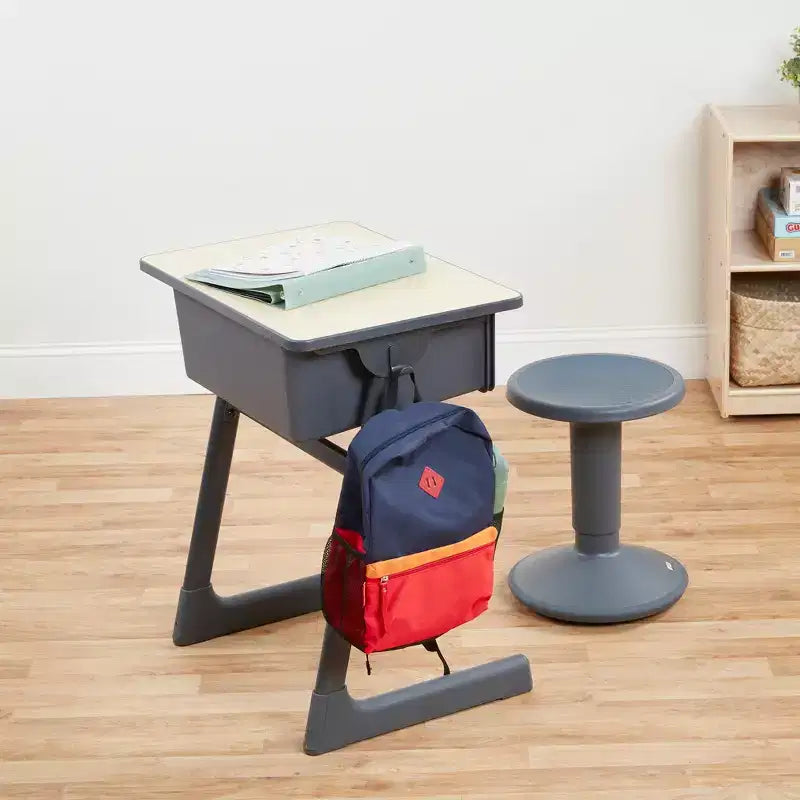 Bureau ouvert ECR4Kids Cave avec casier à livres en plastique, mobilier de classe, érable/noir