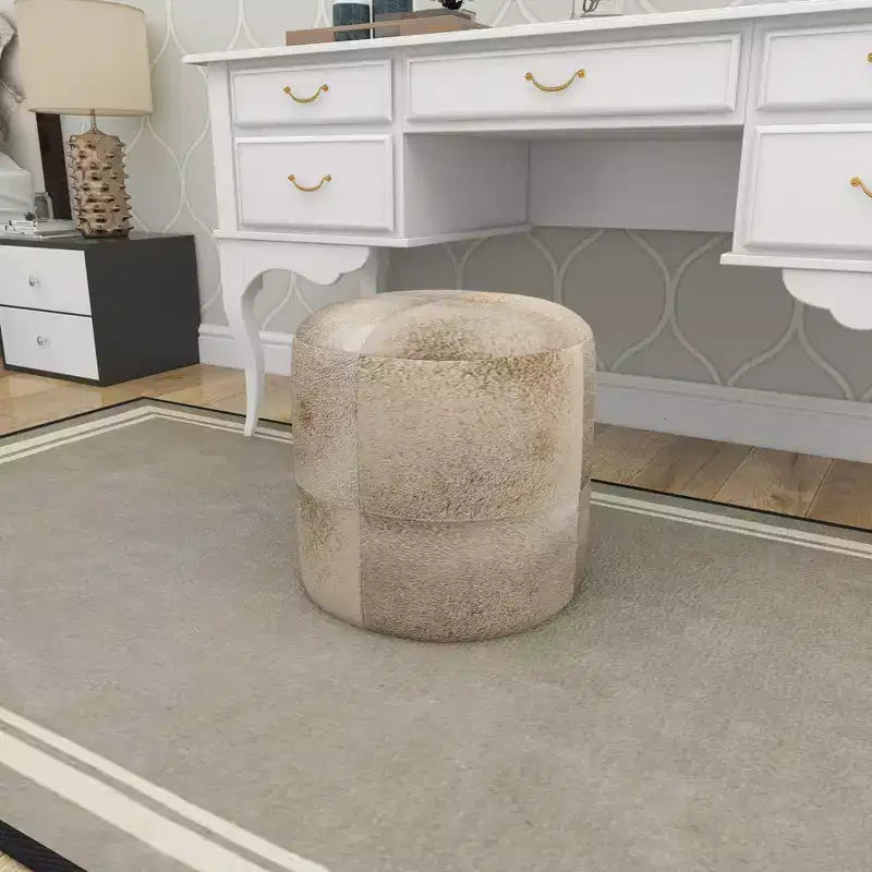 Pouf Repose-pieds Rond en Cuir de Vachette Contemporain - Olivia & May