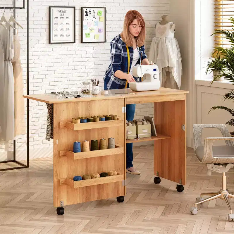 Table de couture pliante Costway avec rangements et roulettes pour la maison