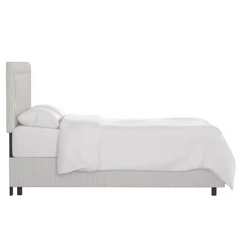 Lit rembourré Empire de Skyline Furniture en taupe rayé Oxford
