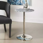Coast to Coast Accents Polly Table d'appoint ronde moderne en fonte d'aluminium 18 gris argenté motif dentelle plateau en marbre pour salon chambre maison
