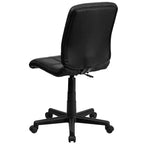 Chaise de bureau pivotante Emma et Oliver en vinyle matelassé à dossier mi-hauteur