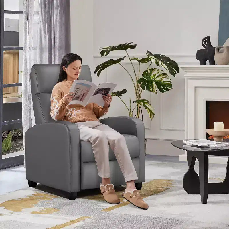 Fauteuil inclinable réglable Yaheetech en cuir PU pour salon