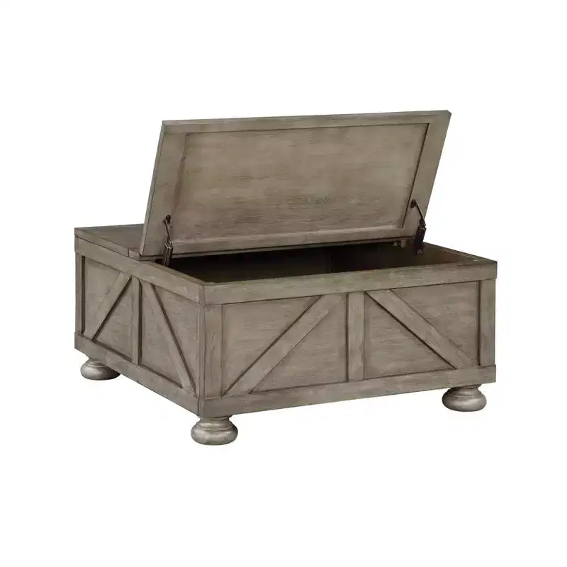 Table basse carrée Pershins Farmhouse avec rangement - HOMES: Inside + Out