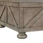 Table basse carrée Pershins Farmhouse avec rangement - HOMES: Inside + Out