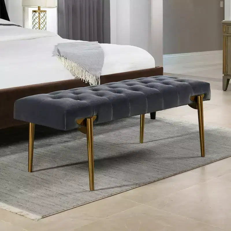 Banc d'appoint rembourré doré Aria Jennifer Taylor Home