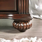 Table de chevet à 3 tiroirs Pennings avec pieds tournés – HOMES: Inside + Out