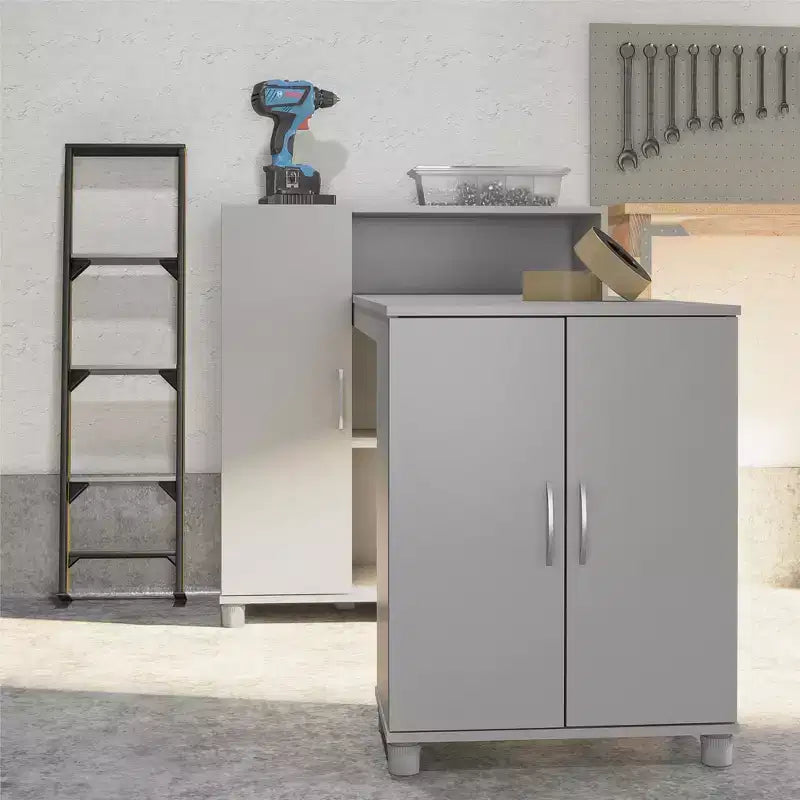 Bureau de loisirs créatifs RealRooms Basin avec étagères ouvertes et armoire de rangement