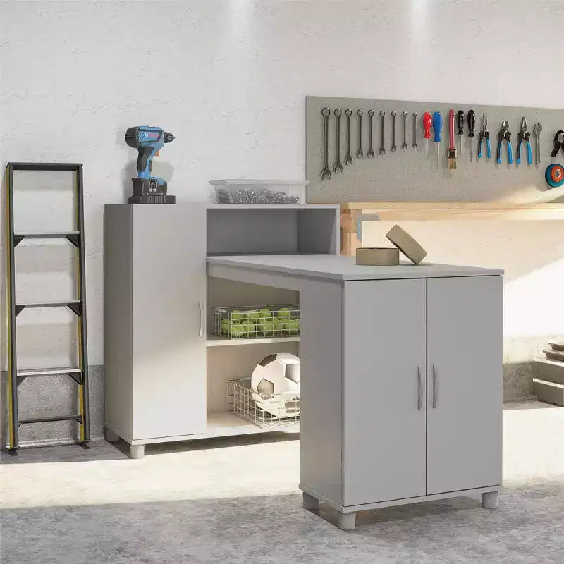 Bureau de loisirs créatifs RealRooms Basin avec étagères ouvertes et armoire de rangement
