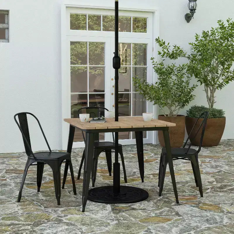 Table à manger Merrick Lane intérieure/extérieure avec trou pour parasol, plateau carré de 36 po en poly-résine toutes saisons et base en acier