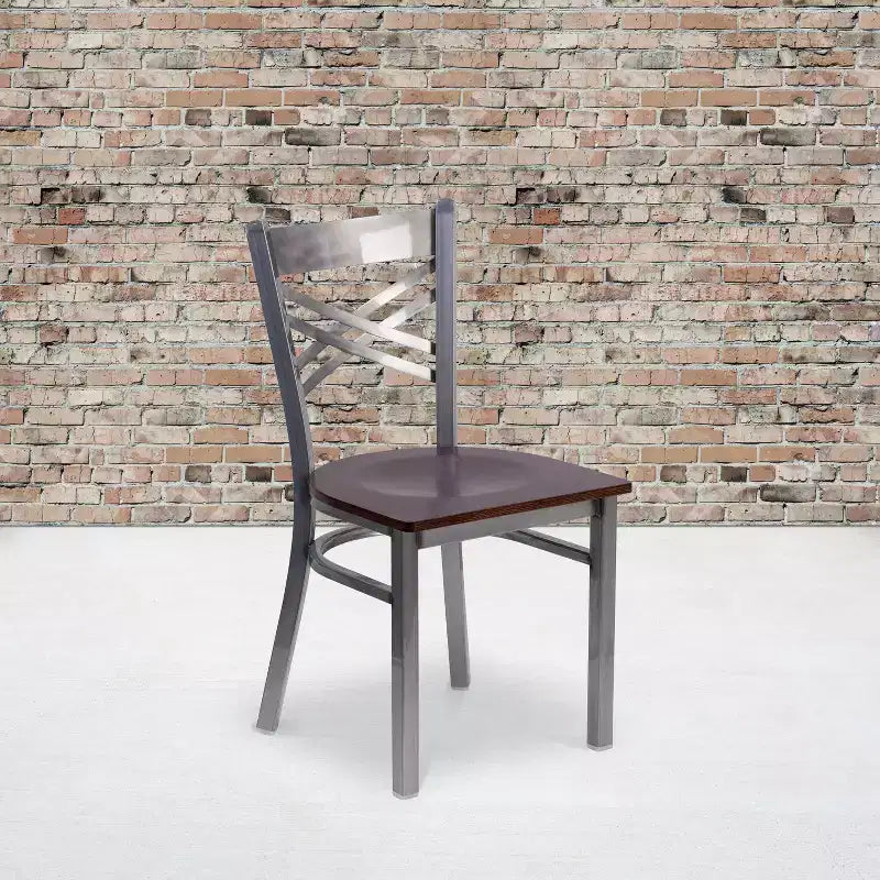 Chaise de restaurant en métal à dossier en X, recouverte d'un revêtement transparent, lot de 2, par Emma et Oliver