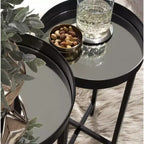 Ensemble de tables d'appoint rondes pliables en métal Celia de Kate and Laurel