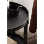 Table d'appoint ronde en bois Bellport de Kate and Laurel avec étagère