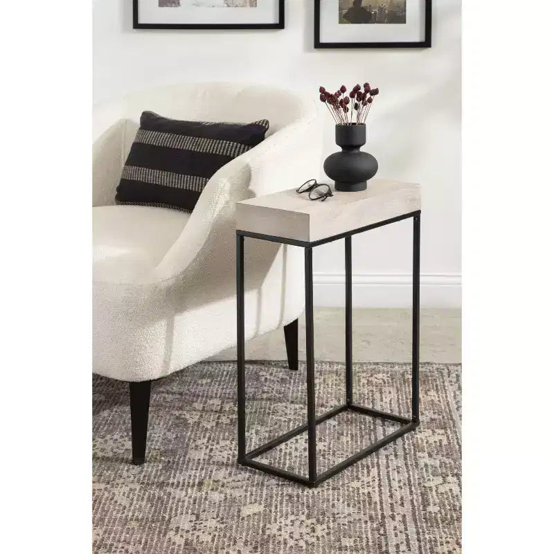 Table d'appoint fine en bois et métal Kate et Laurel Karlsen