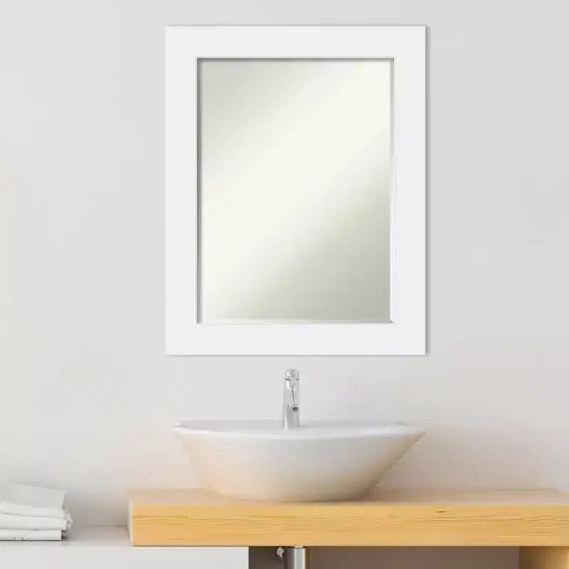 Miroir mural de salle de bain en bois biseauté Corvino Petite Amanti Art