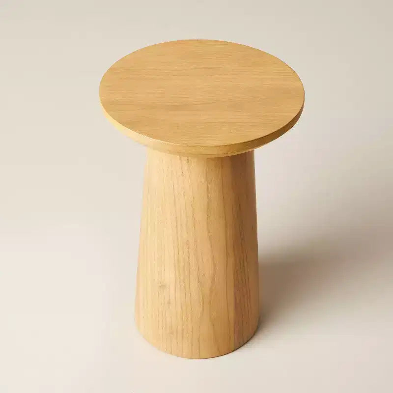 Table d'appoint ronde en bois sur pied – Hearth & Hand avec Magnolia