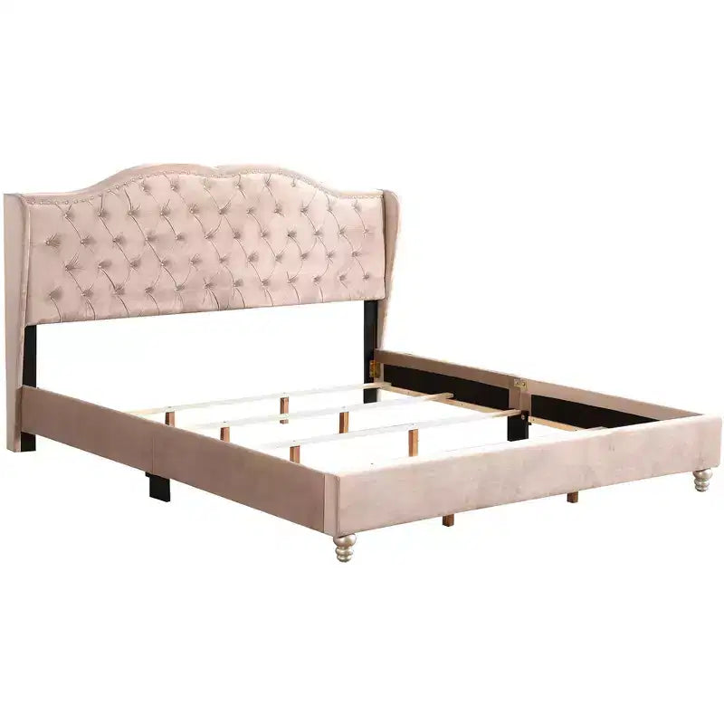 Lit King en velours capitonné Joy de Passion Furniture