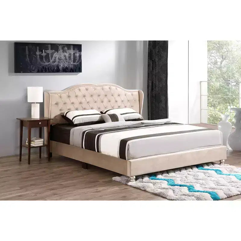 Lit King en velours capitonné Joy de Passion Furniture