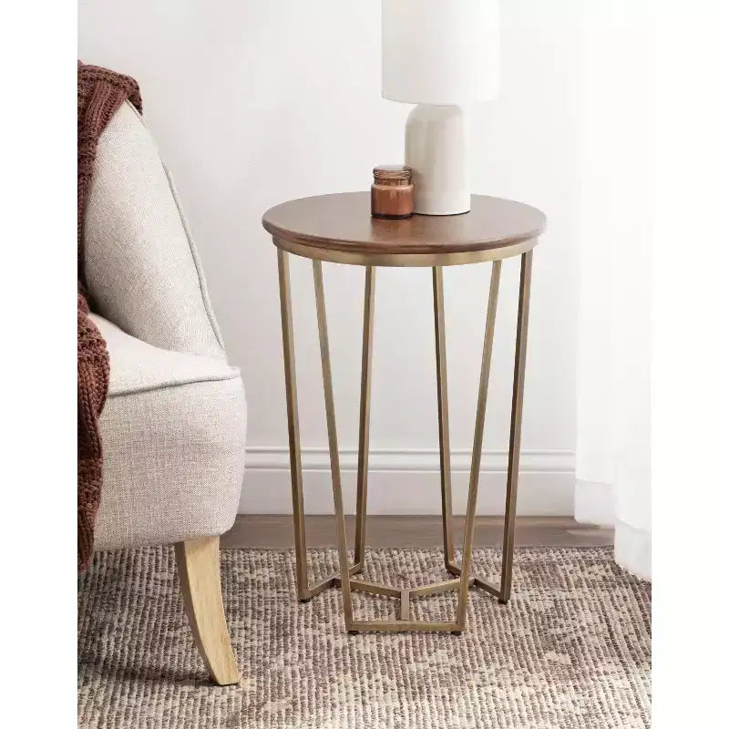 Table d'appoint ronde Solvay par Kate et Laurel