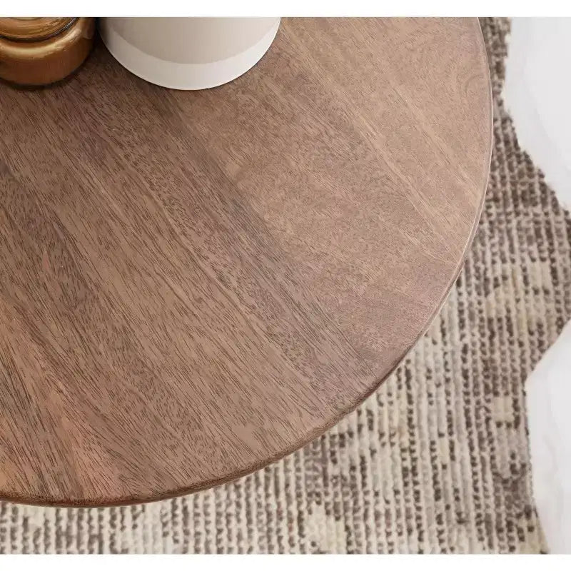 Table d'appoint ronde Solvay par Kate et Laurel