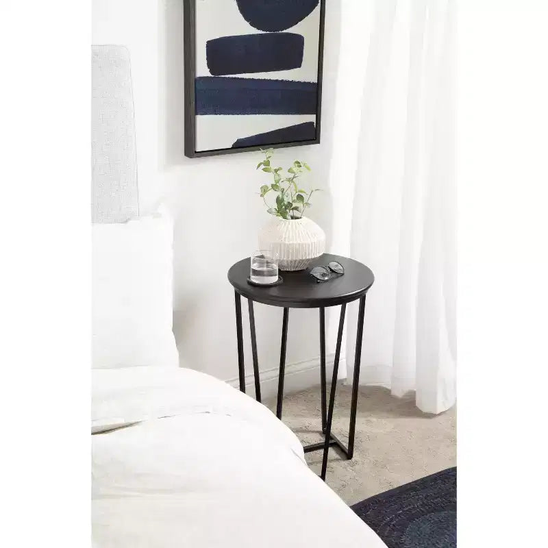 Table d'appoint ronde Solvay par Kate et Laurel