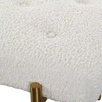 Banc d'appoint moderne capitonné blanc Uttermost Olivier de 125,73 cm de large